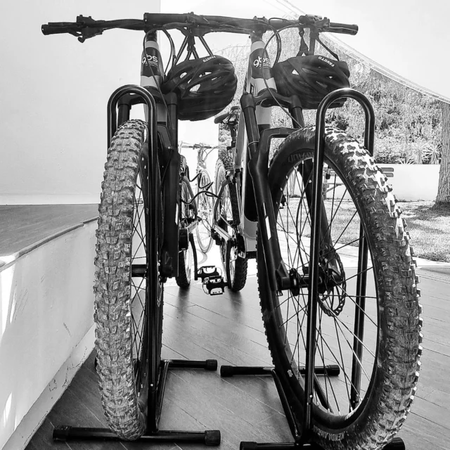 E-Bike appena rientrate! Domani chi vuole partire alla scoperta dell'isola verde e blu? 🚴

#welcometoelba #elba #outdoor #ebike #outdoor #inselelba #islands #islandlifestyle #moutainbike #hotelmontemerlo #ResidenzaMiniHotel